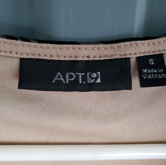 Apt 9 Maxi Dress w/ Sheer bottom - Picture 8 of 8